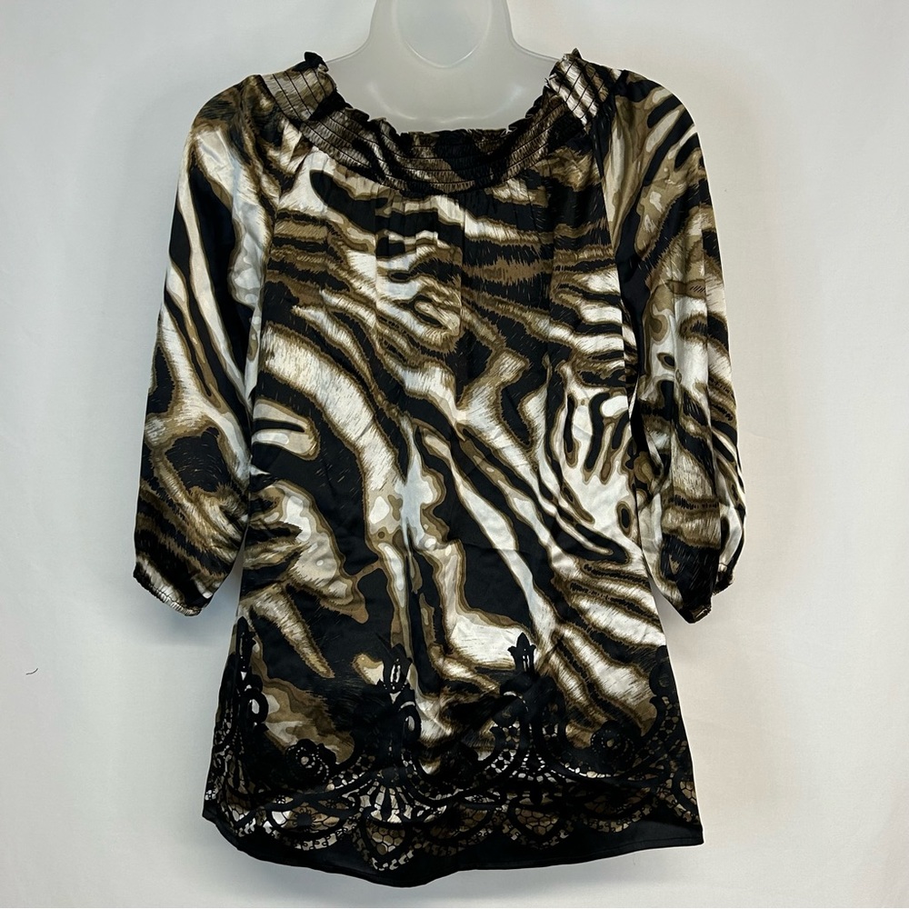 Cache Tunic Top Blouse Size M Silk Animal Print Smocked 3/4 Sleeve Flowy Mobwife - Picture 2 of 13